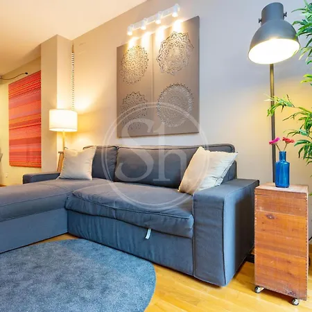 Bonito En Gracia Apartamento